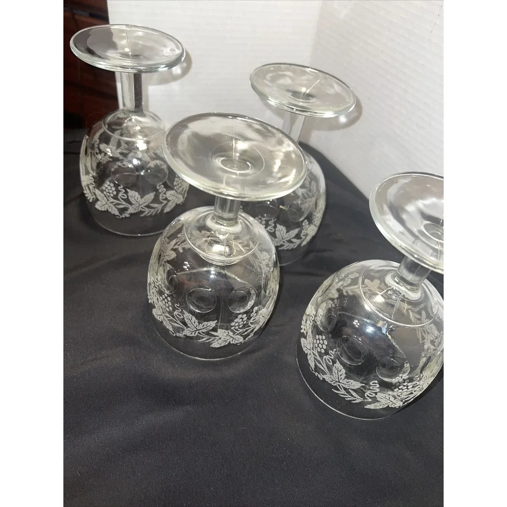4 Bartlett Collins Goblet Grapevine  Design Vintage Thumbprint Glass
